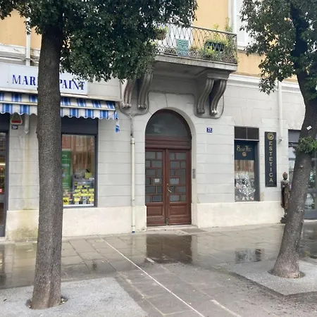 Nazario Sauro 20 * טריאסטה