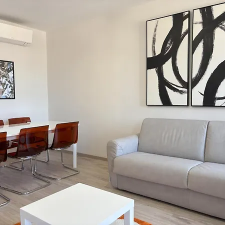 Nazario Sauro 20 דירה *