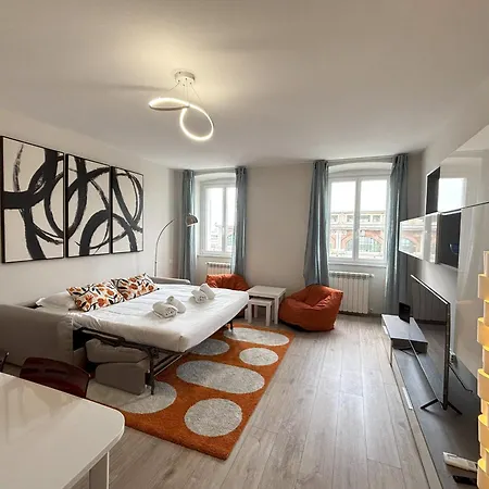 Nazario Sauro 20 * טריאסטה