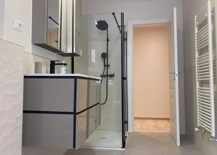 Nazario Sauro 20 Apartment